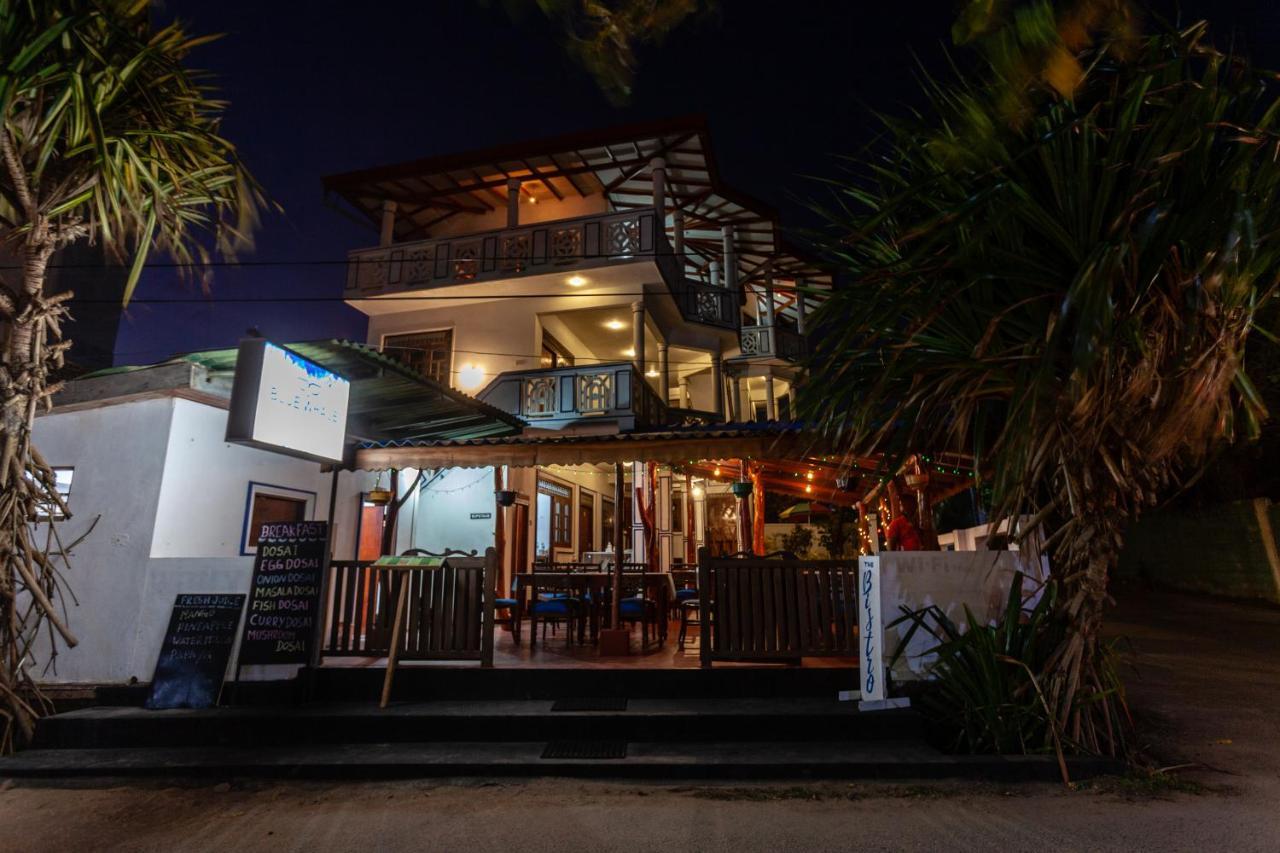 Bluewhale Beach Hotel Tangalle Exterior foto